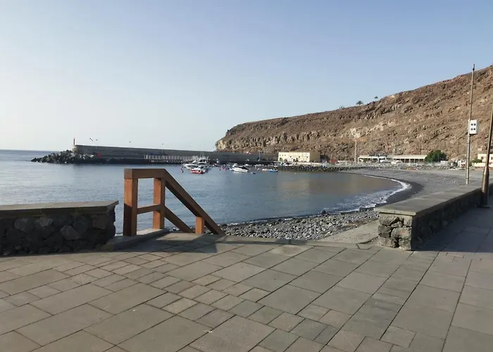 Amaore, Paz, Hogar Y Playa